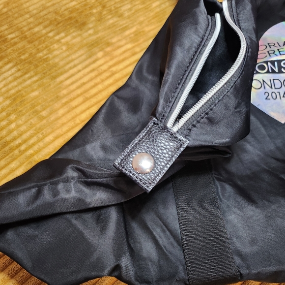 Victoria's Secret tote - Picture 7 of 8